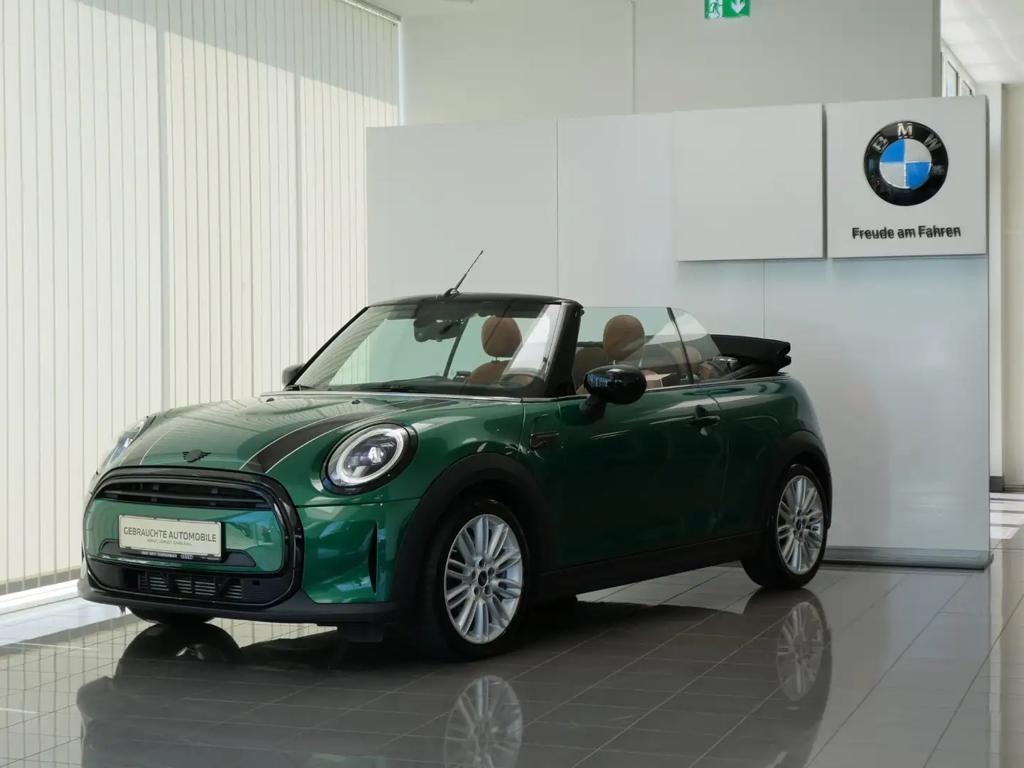 MINI Cooper Grün - 1