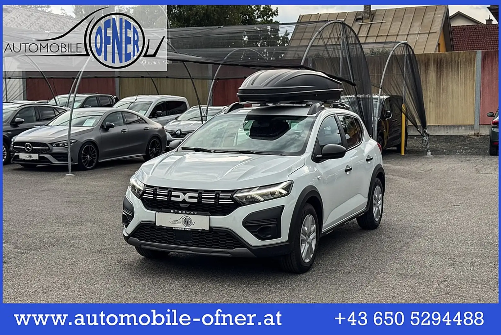 Dacia Sandero Stepway Adventure Edition TCe90 LED Dachbox Weiß - 1