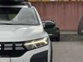Dacia Sandero Stepway Adventure Edition TCe90 LED Dachbox Weiß - thumbnail 36