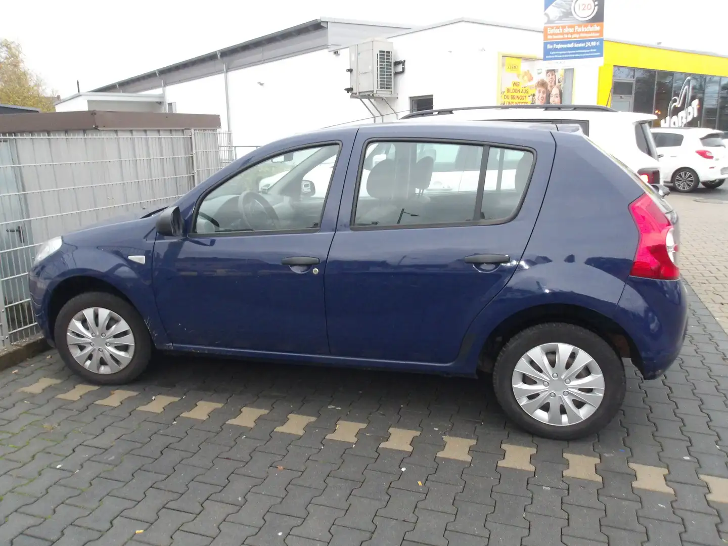 Dacia Sandero 1.4 MPI Blau - 1
