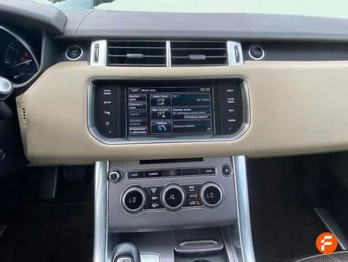 Land Rover Range Rover 3.0 TDV6 HSE 2015, foto 28