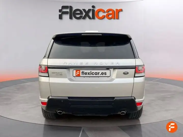 Land Rover Range Rover 3.0 TDV6 HSE 2015, foto 17