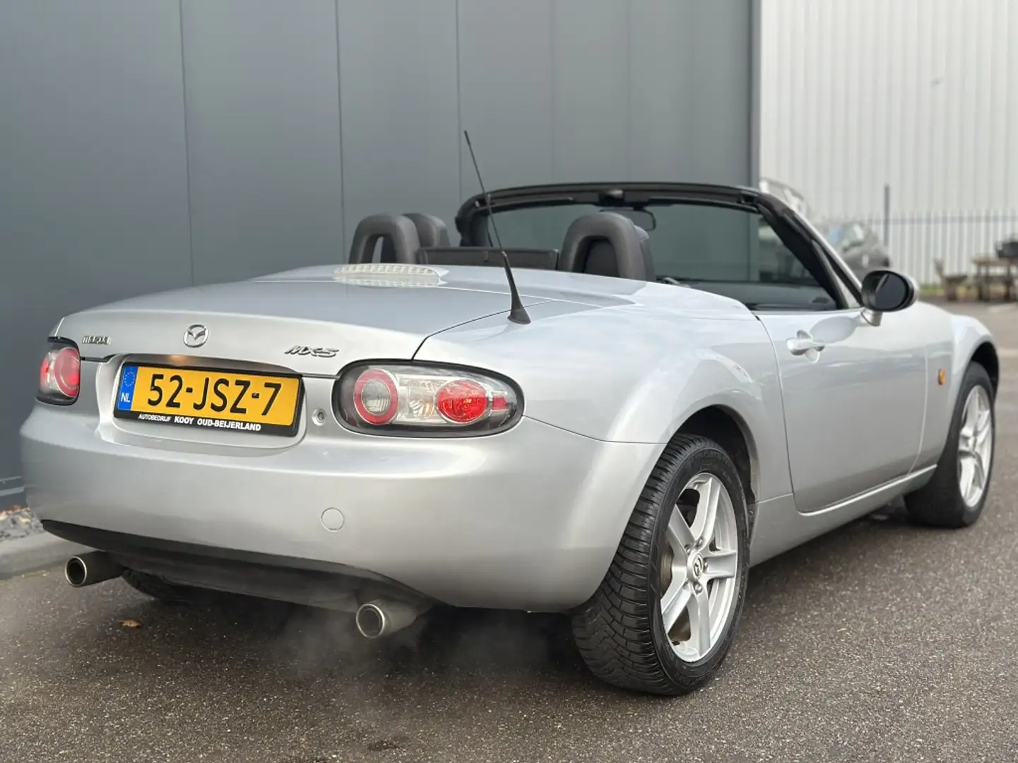 Mazda MX-5 1.8 Executive | Elektrische Hardtop | Leer | Bose Grijs - 2