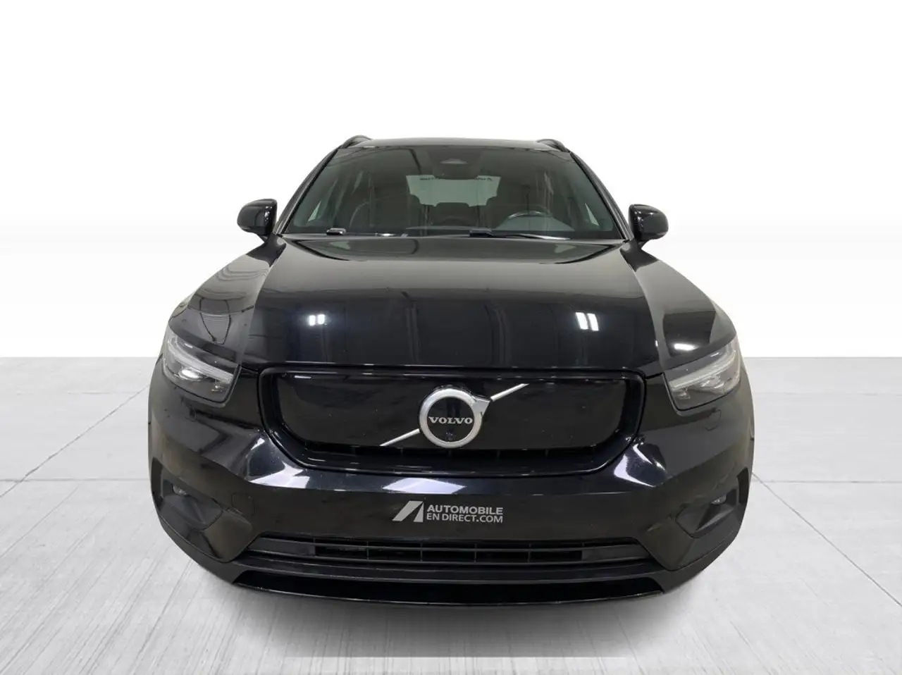 Volvo XC40 снимка Volvo XC40