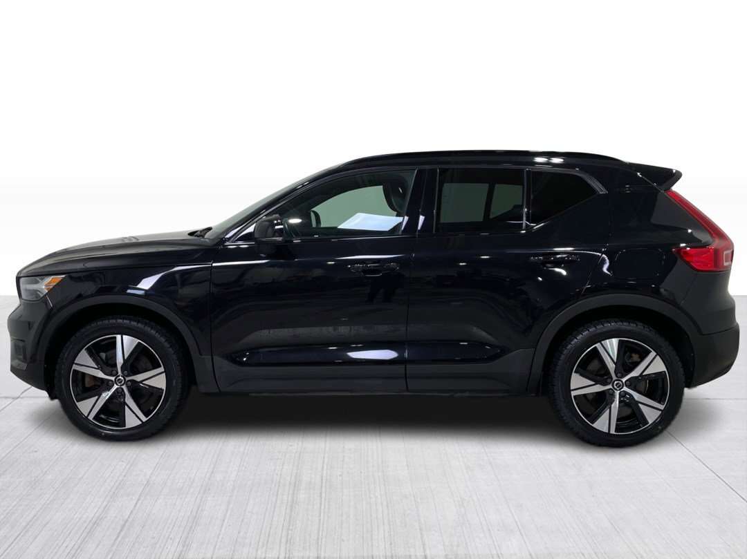 2021 Volvo XC40 P8 Recharge eAWD Semi-cuir Toit Pano Sièges Chauff thumb 14