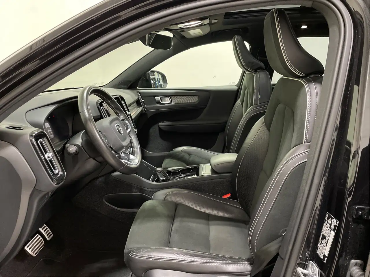 Volvo XC40 снимка Volvo XC40