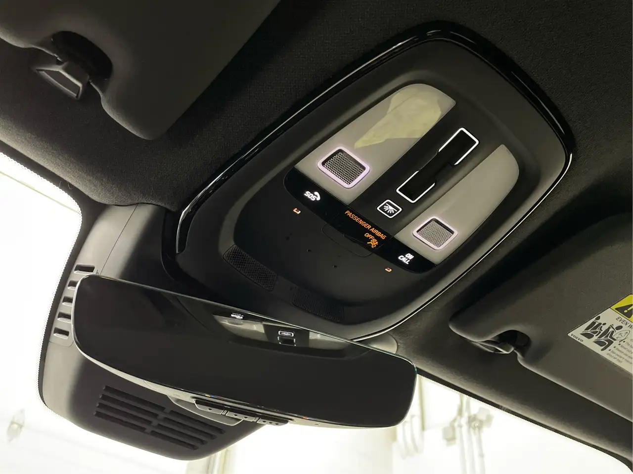 Volvo XC40 снимка Volvo XC40