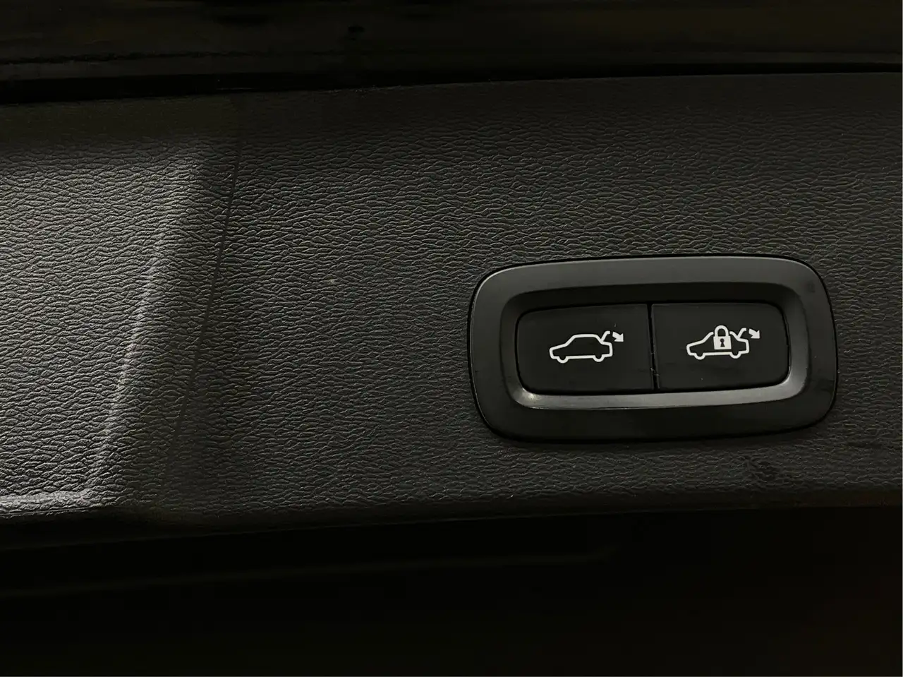 Volvo XC40 снимка Volvo XC40