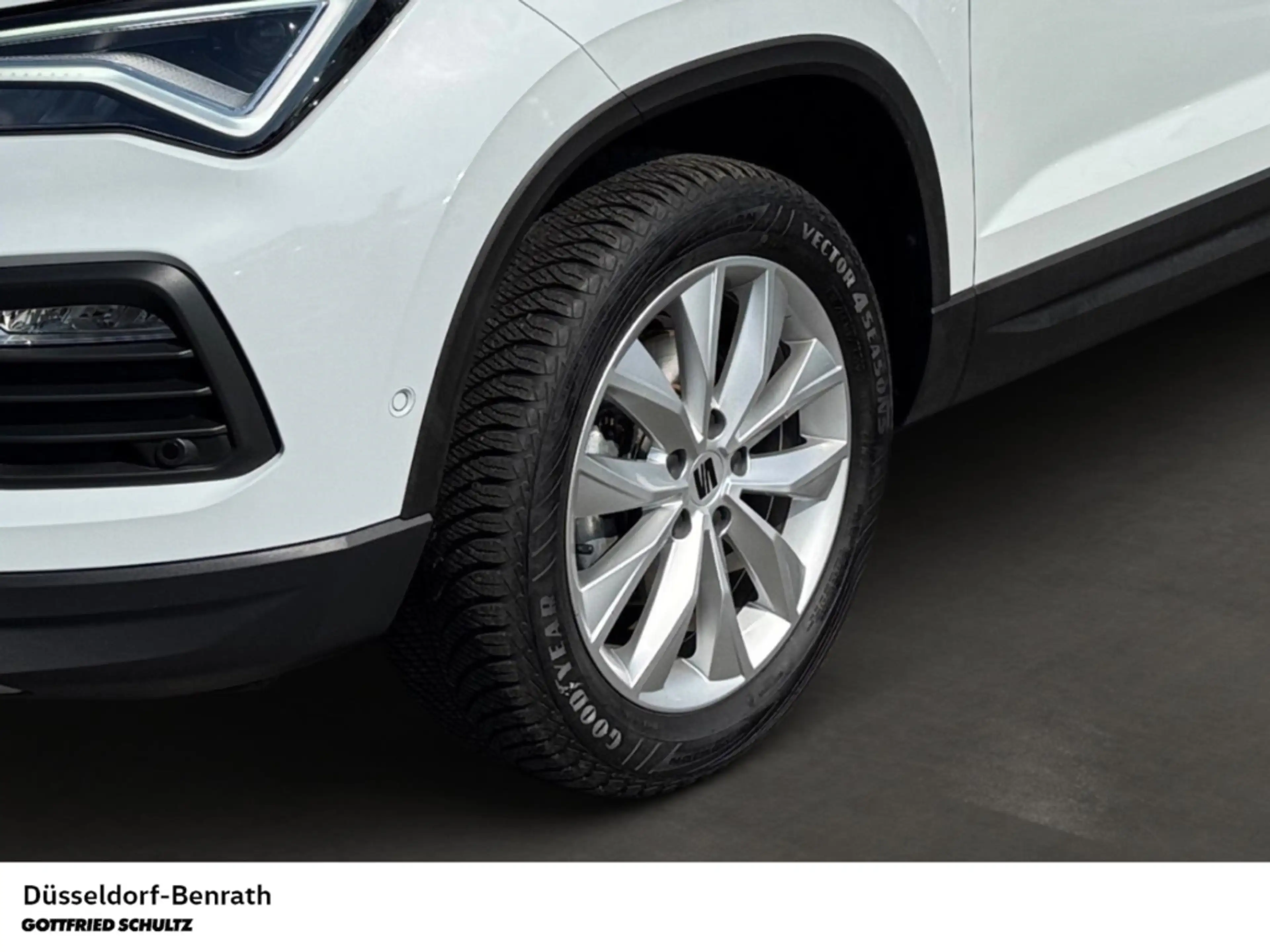 SEAT Ateca Style 1.5 TSI DSG LED Navi Parkhilfe AppConnect — photo 9