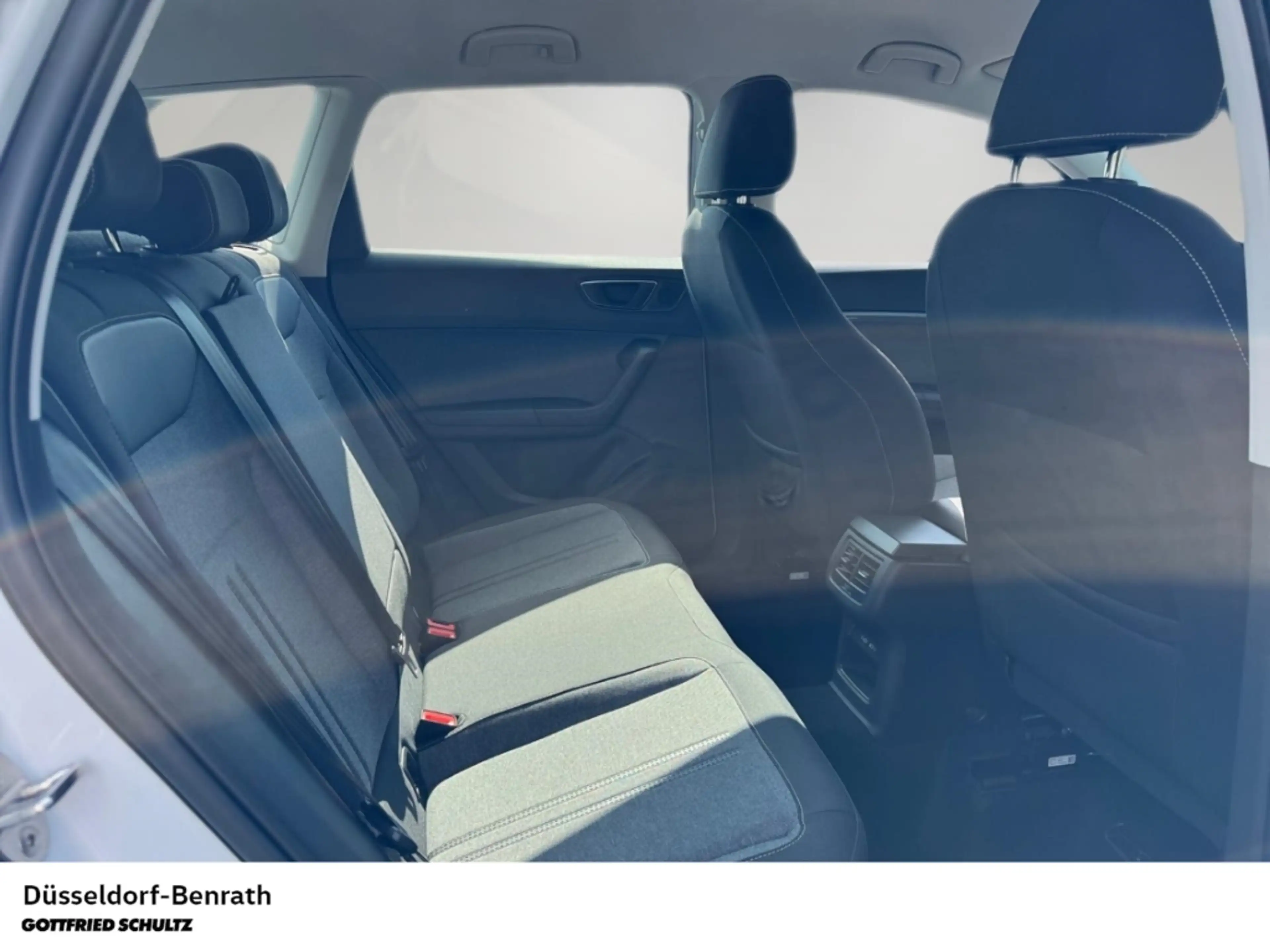 SEAT Ateca Style 1.5 TSI DSG LED Navi Parkhilfe AppConnect — photo 7