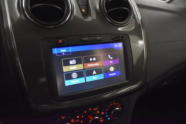 Dacia Sandero view 9