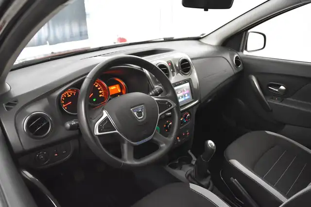 Dacia Sandero view 12