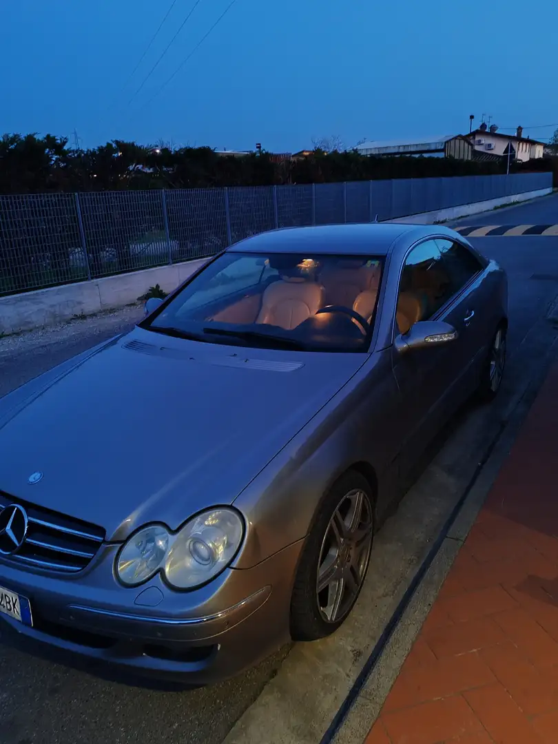 Mercedes-Benz CLK 320 Coupe cdi V6 Avantgarde - 1