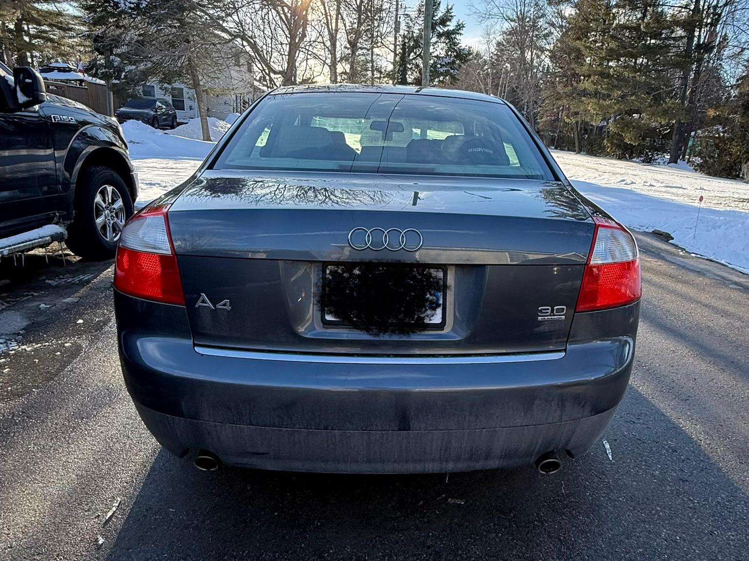 2003 Audi A4 4dr Sdn 3.0L quattro AWD Manual alt 2