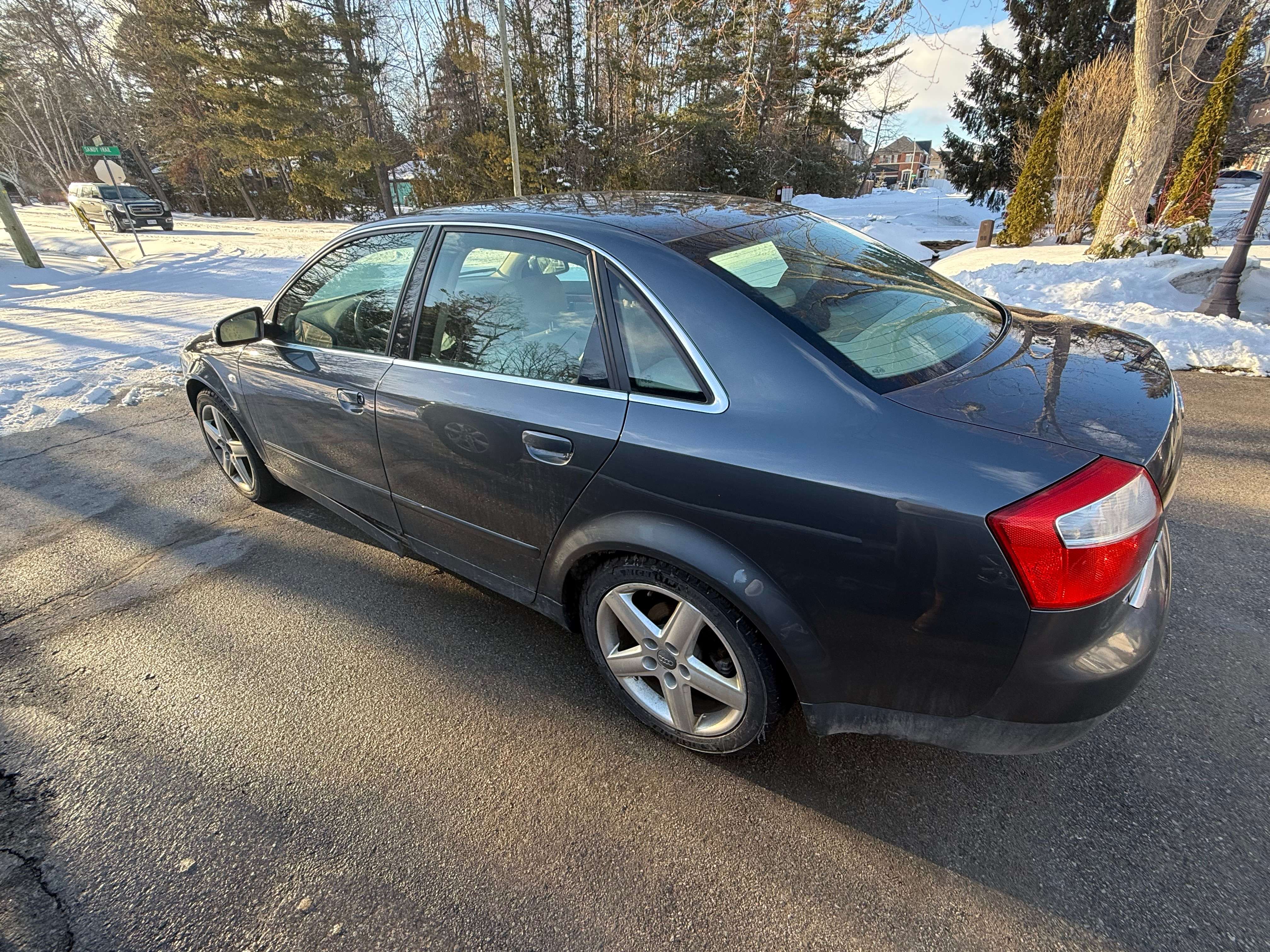2003 Audi A4 4dr Sdn 3.0L quattro AWD Manual alt 3