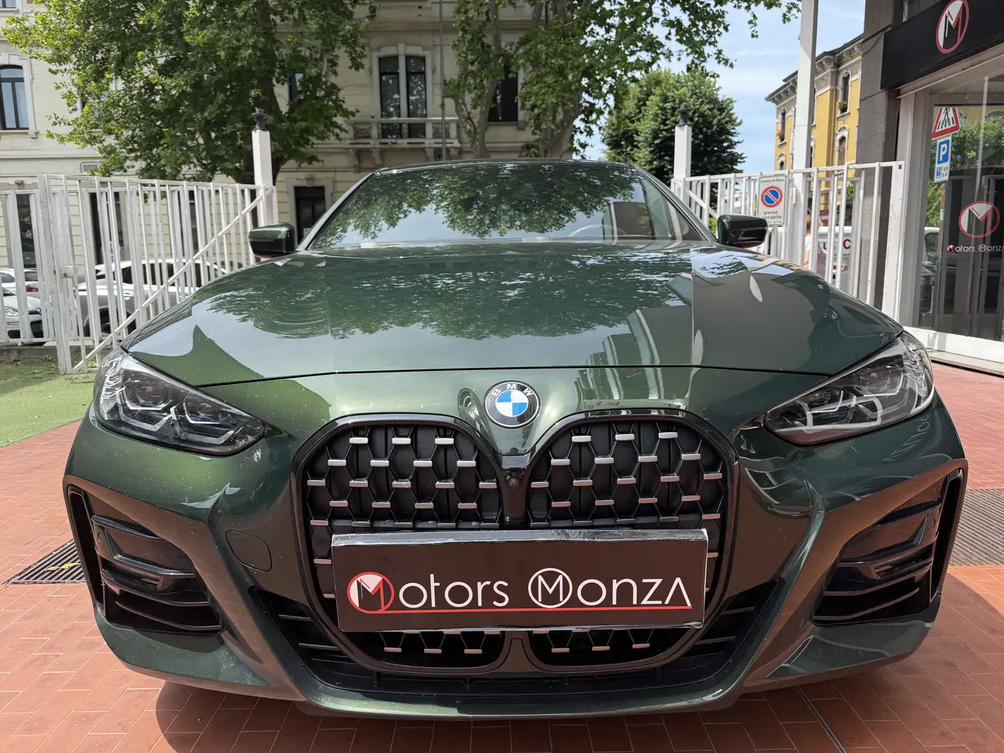 BMW 420 420i Coupe Msport auto Vert - 2