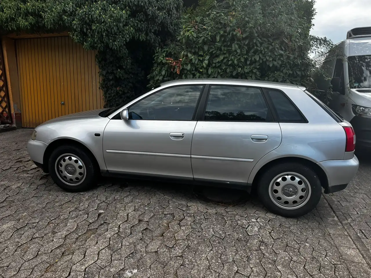 Audi A3 1.6 Ambition, foto 2