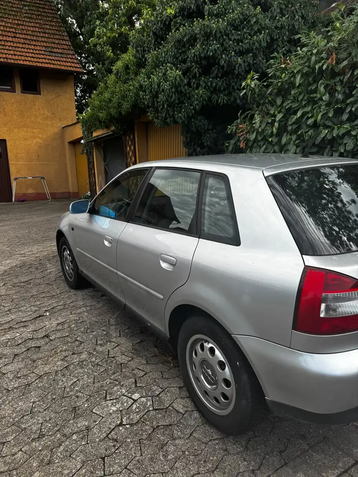 Audi A3 1.6 Ambition, foto 4