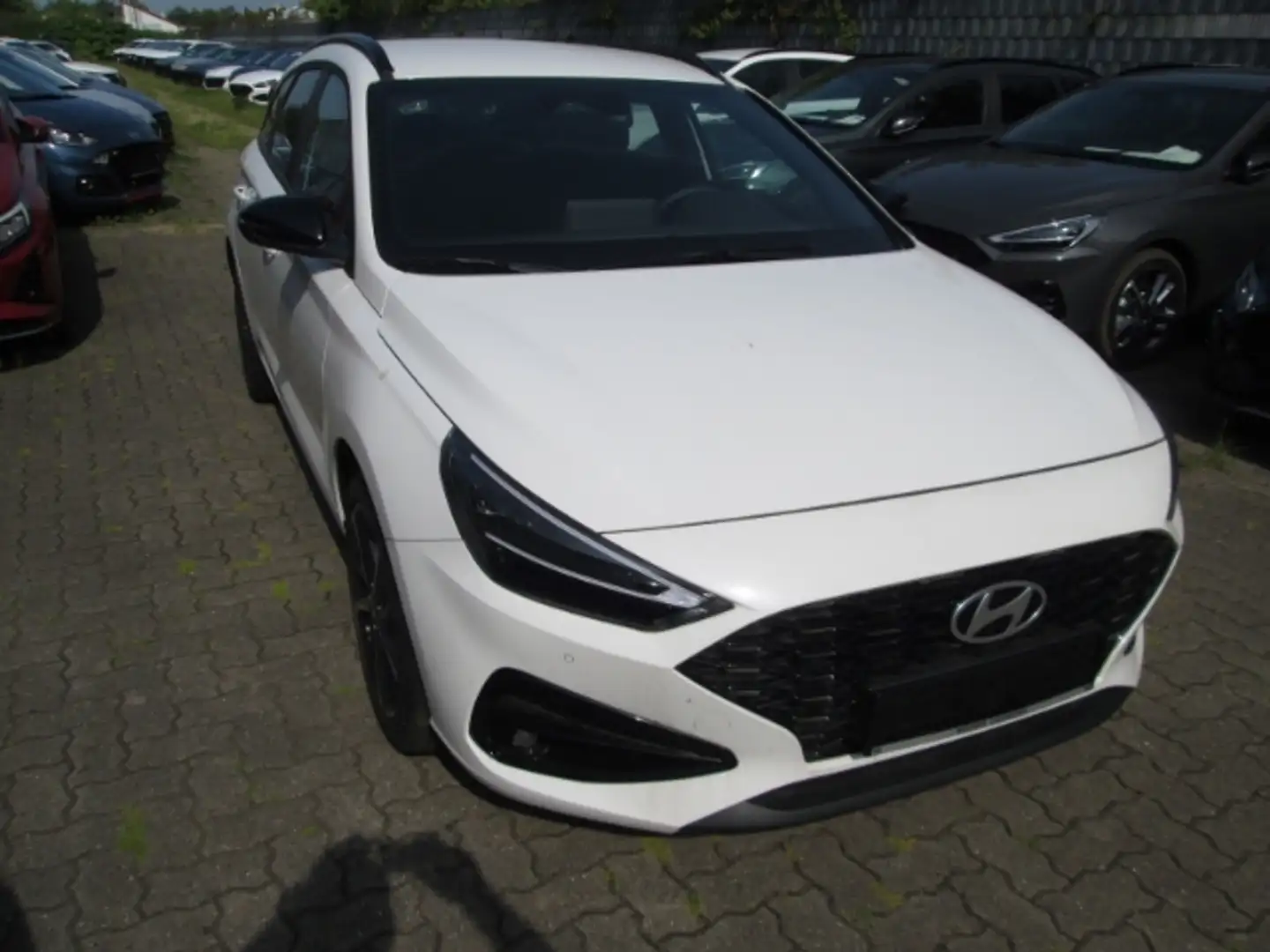 Hyundai i30 CW Advantage 1.0 T-GDI EU6e Voll LED Android Apple Blanc - 2