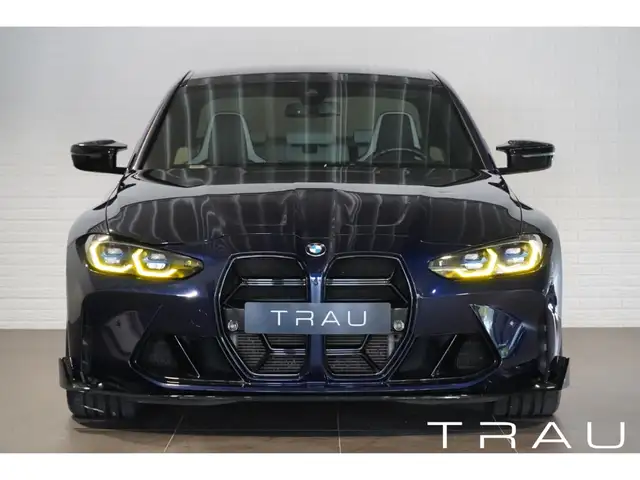 BMW M3 view 2