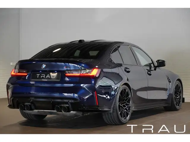 BMW M3 view 6