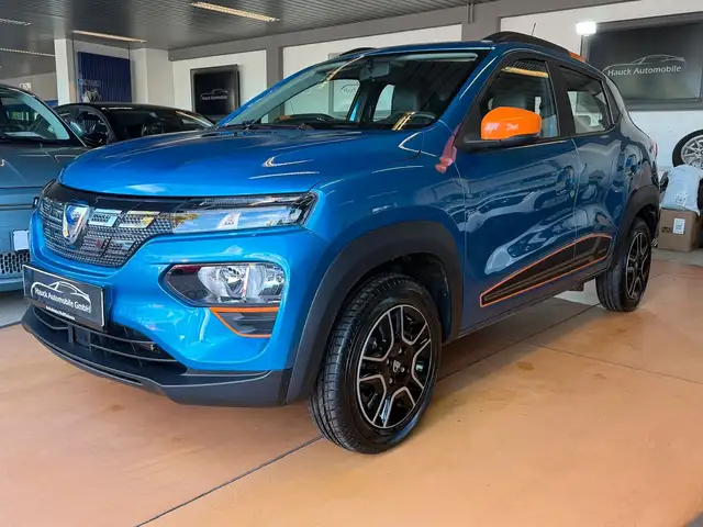 Dacia Spring Electric Comfort Plus 1. Hand / 22 TKM