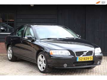 2.4 Drivers Edition Xenon/Leer/Navigatie/Parkeerse