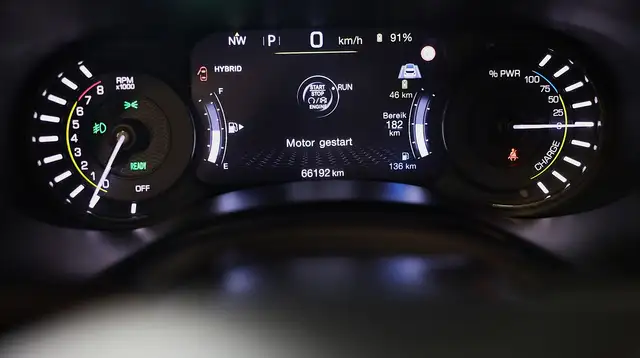 Jeep Renegade view 10