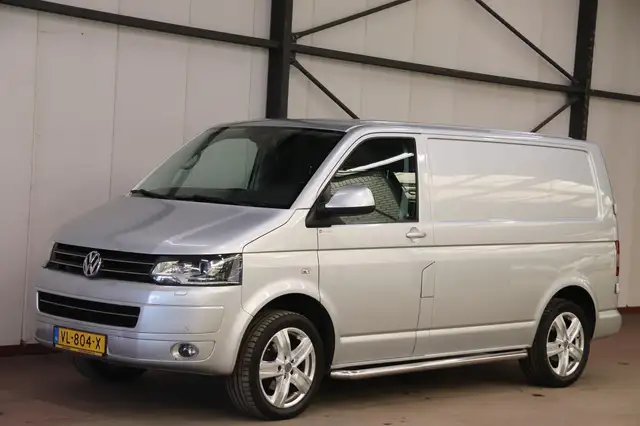 Volkswagen T5 Transporter 2.0 TDI AUTOMAAT DSG AIRCO TREKHAAK