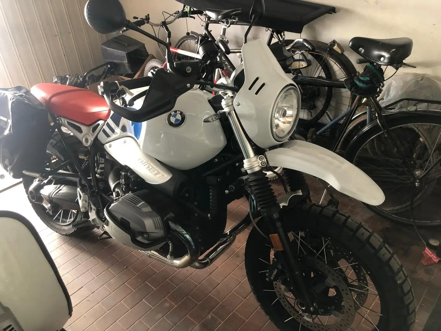 BMW R 1200 T NINE URBAN Bianco - 1