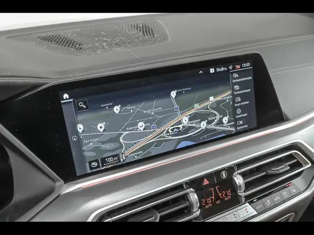 BMW X5 view 14