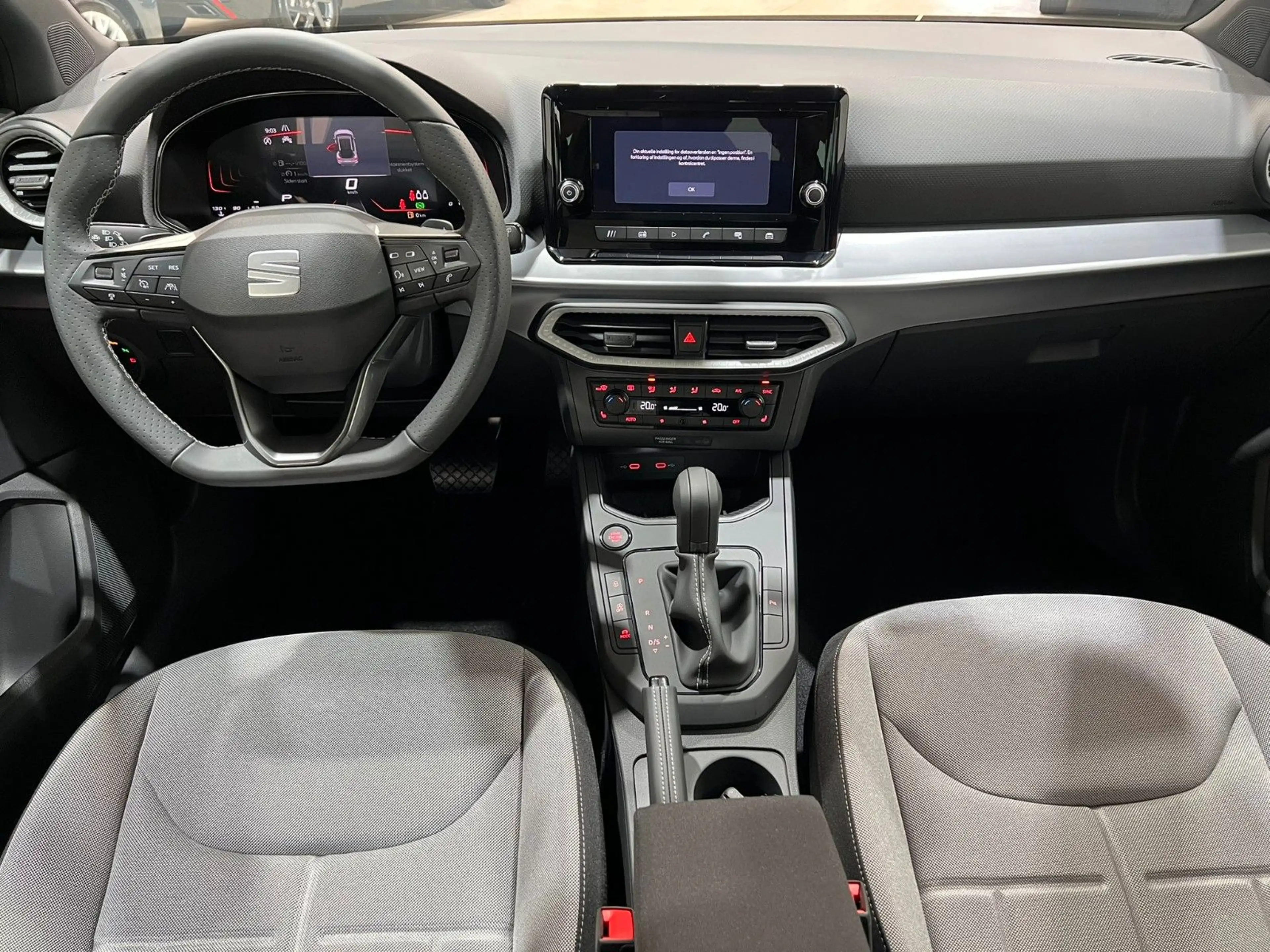 SEAT Arona 1.0 TSI 85kW FR DSG — photo 14