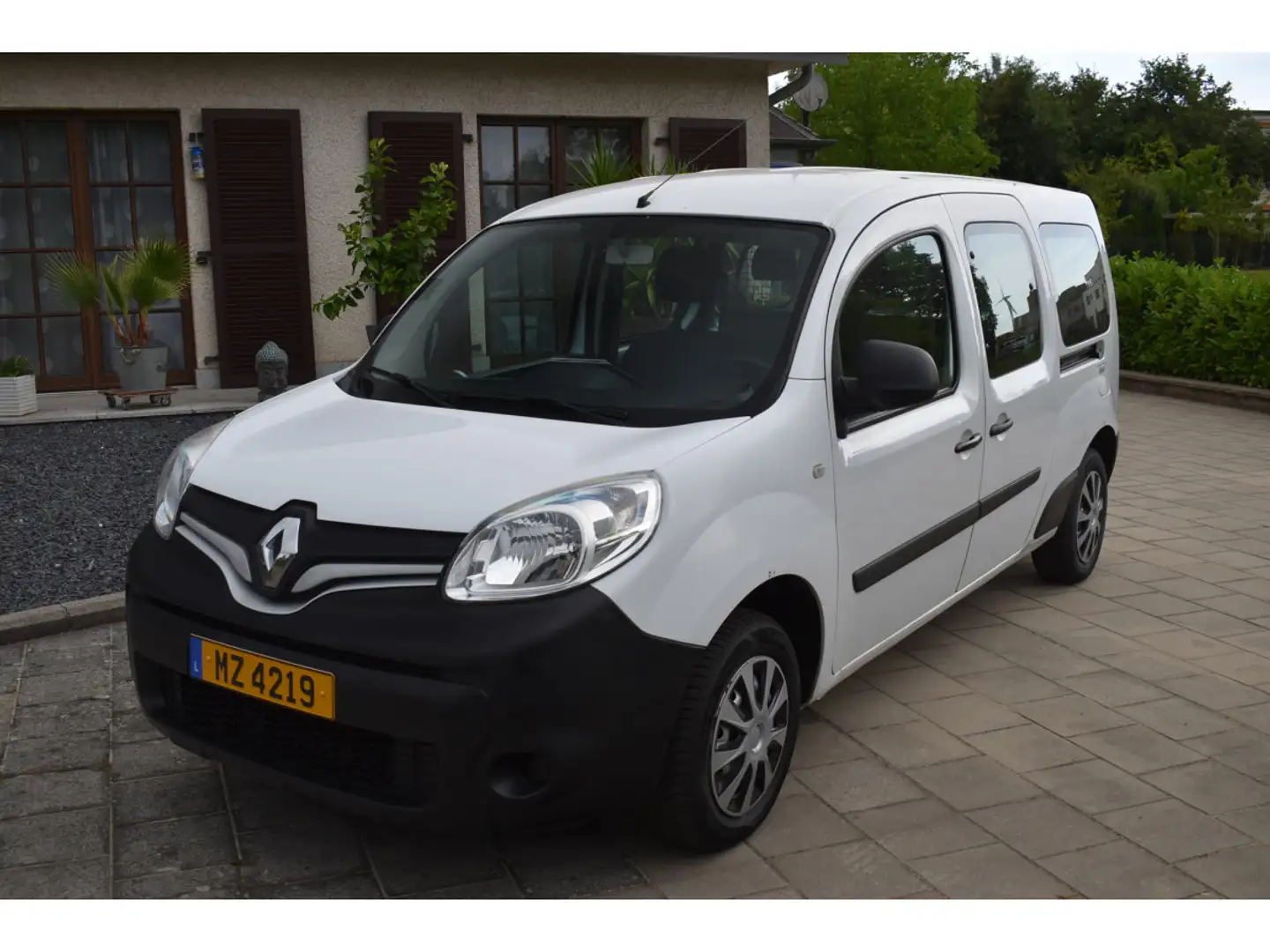 Renault Kangoo MAXI 1,5 DCi90 5 Places EU6 Blanc - 1