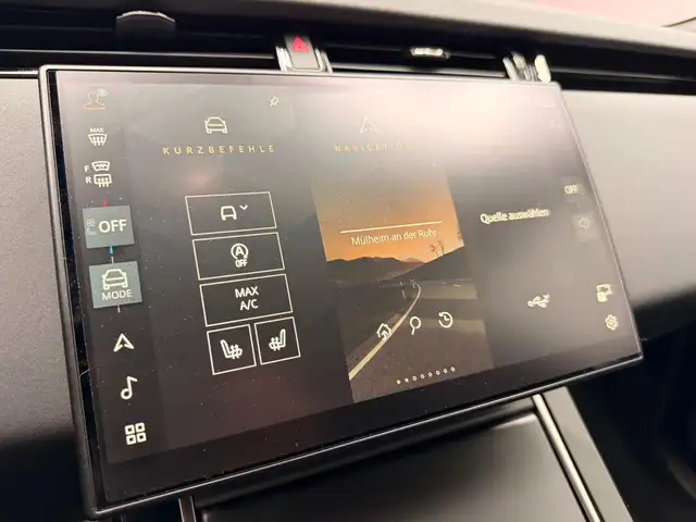 Land Rover Range Rover Evoque view 11