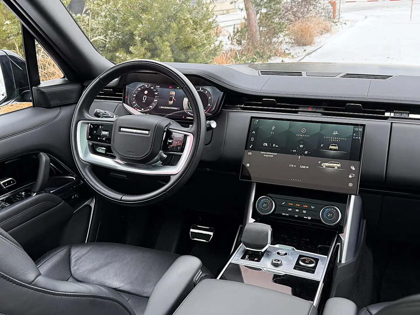 Land Rover Range Rover 3.0 P510e PHEV AWD Autobiography Schwarz - 2