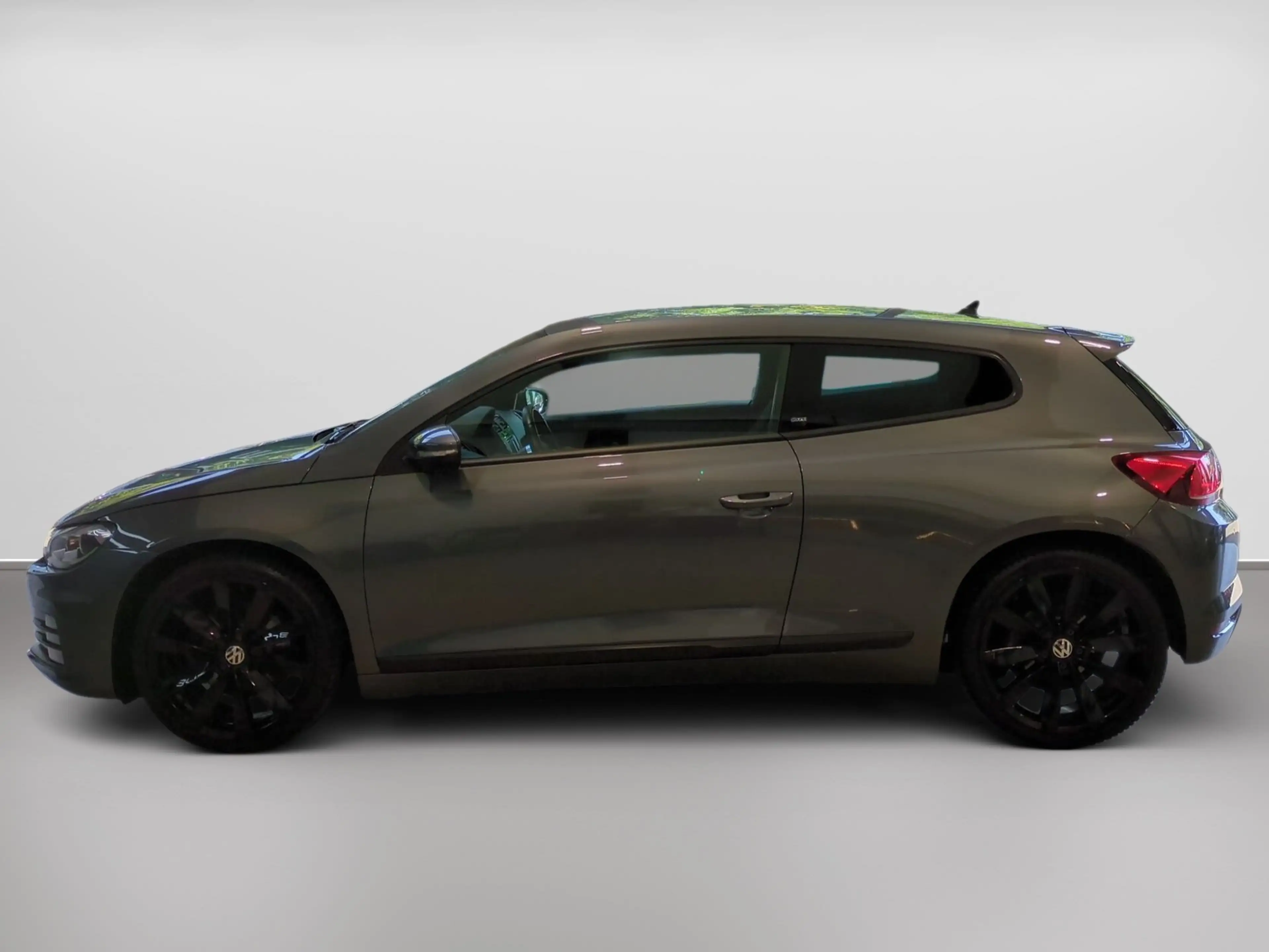 Volkswagen Scirocco 2.0 TSI Sound AUT+Navi+Winterp.+Kam.+LM — photo 4