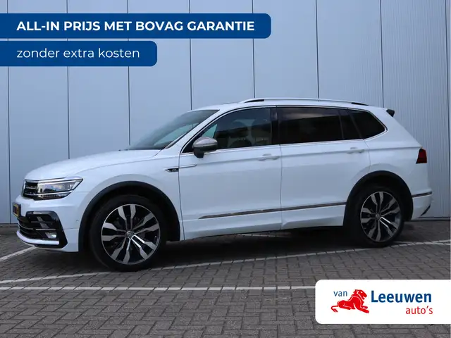 Volkswagen Tiguan Allspace 1.4 TSI Highline R-line 7-zits | Pano | Trekhaak |