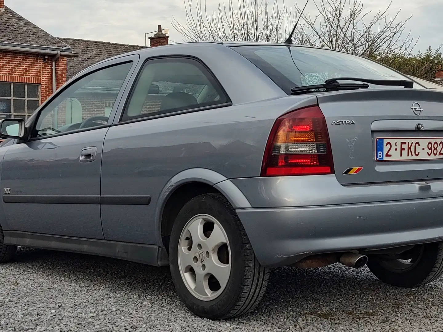 Opel Astra 1.4 Coupe - 2