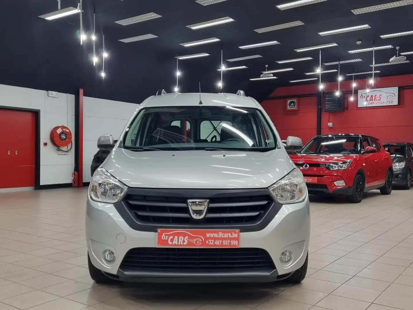 Dacia Dokker 1.5 dCi Laureate**NAVIGATIE**AIRCO**TREKHAAK*1.EIG Plateado - 2