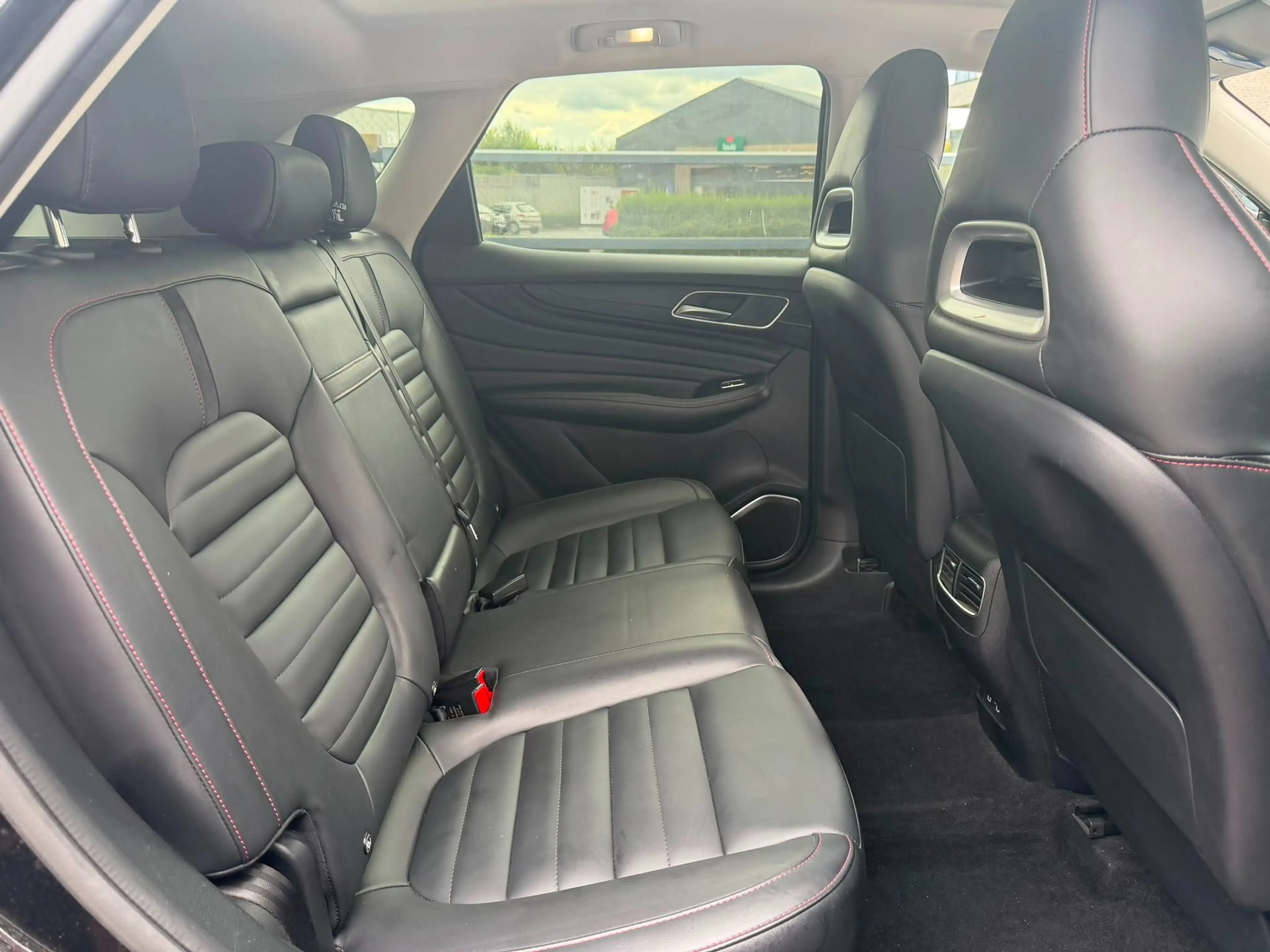 MG EHS 1.5 PHEV * 162PK * LUXURY * PANO * 360° CAMERA * BLIS — photo 12