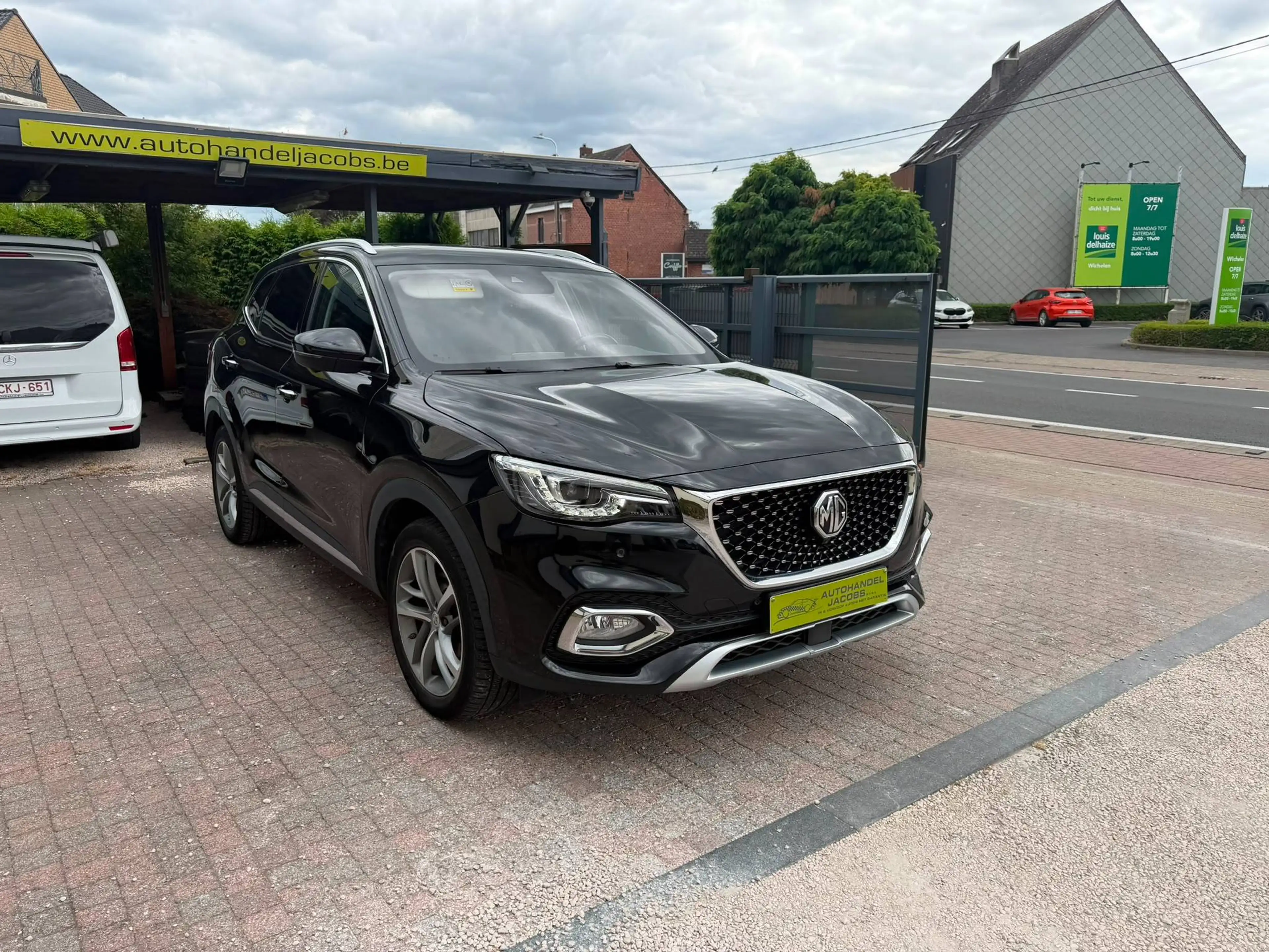 MG EHS 1.5 PHEV * 162PK * LUXURY * PANO * 360° CAMERA * BLIS
