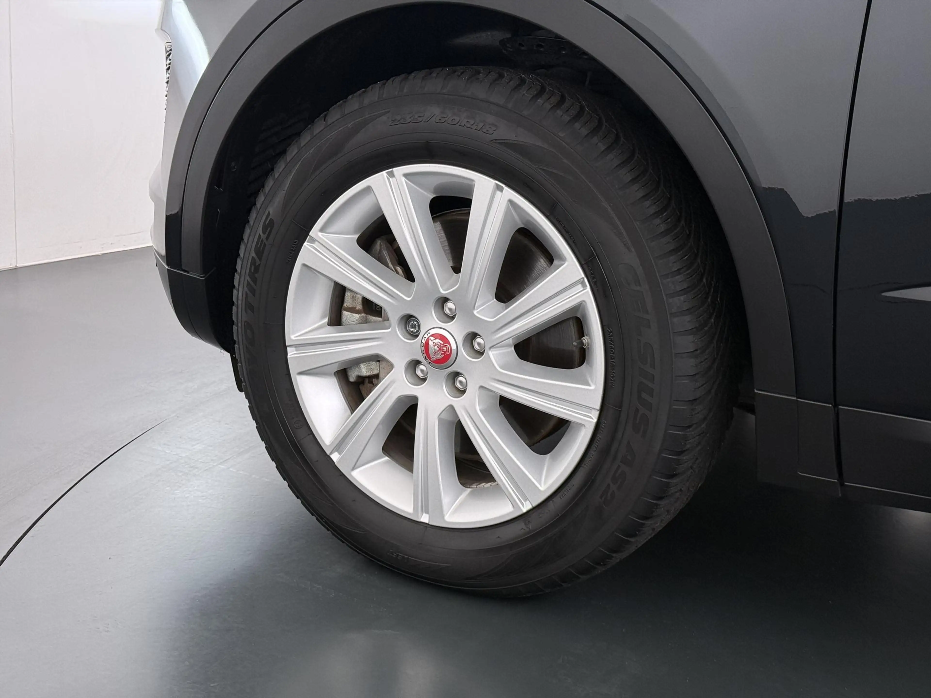 Jaguar E-Pace 2.0 P200 AWD R-Dynamic VAN: 31.900,- VOOR 29.877,- — photo 14