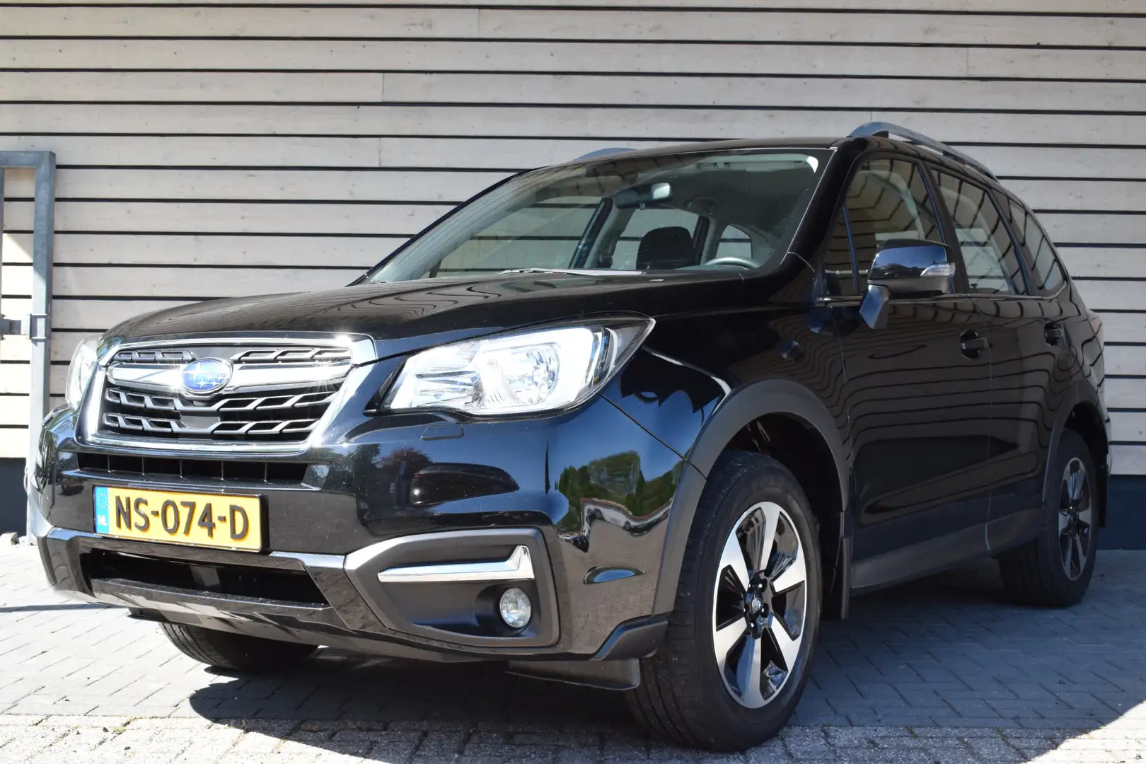 Subaru Forester 2.0 Comfort - Trekhaak - Dealer onderhouden Чорний - 2