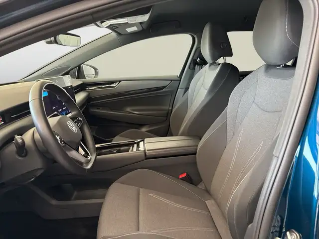 Volkswagen Id.7 view 12