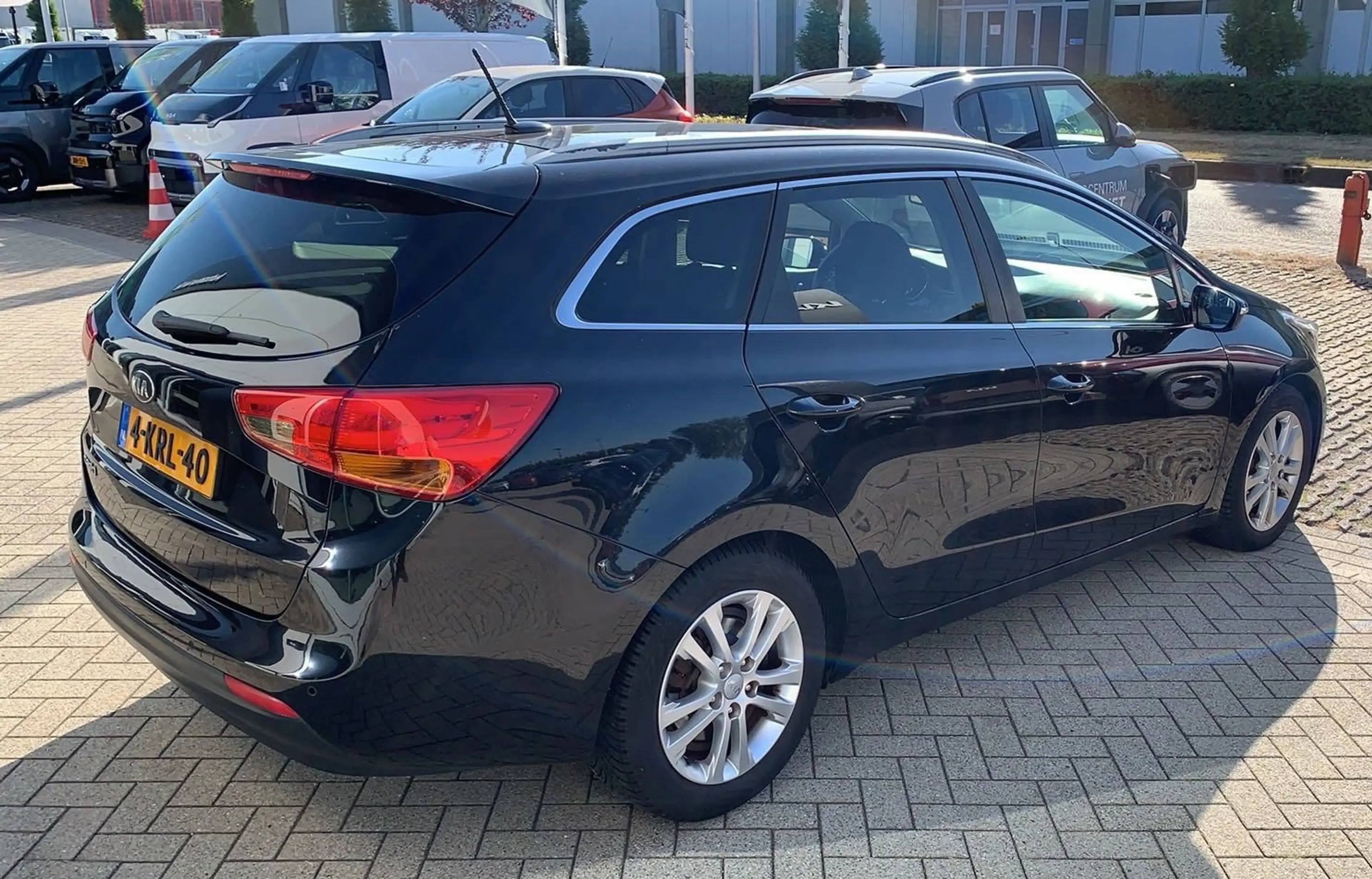 Kia Ceed SW / cee'd SW Sportswagon 1.6 GDI Super Pack | CAMERA | NAVI | — photo 4