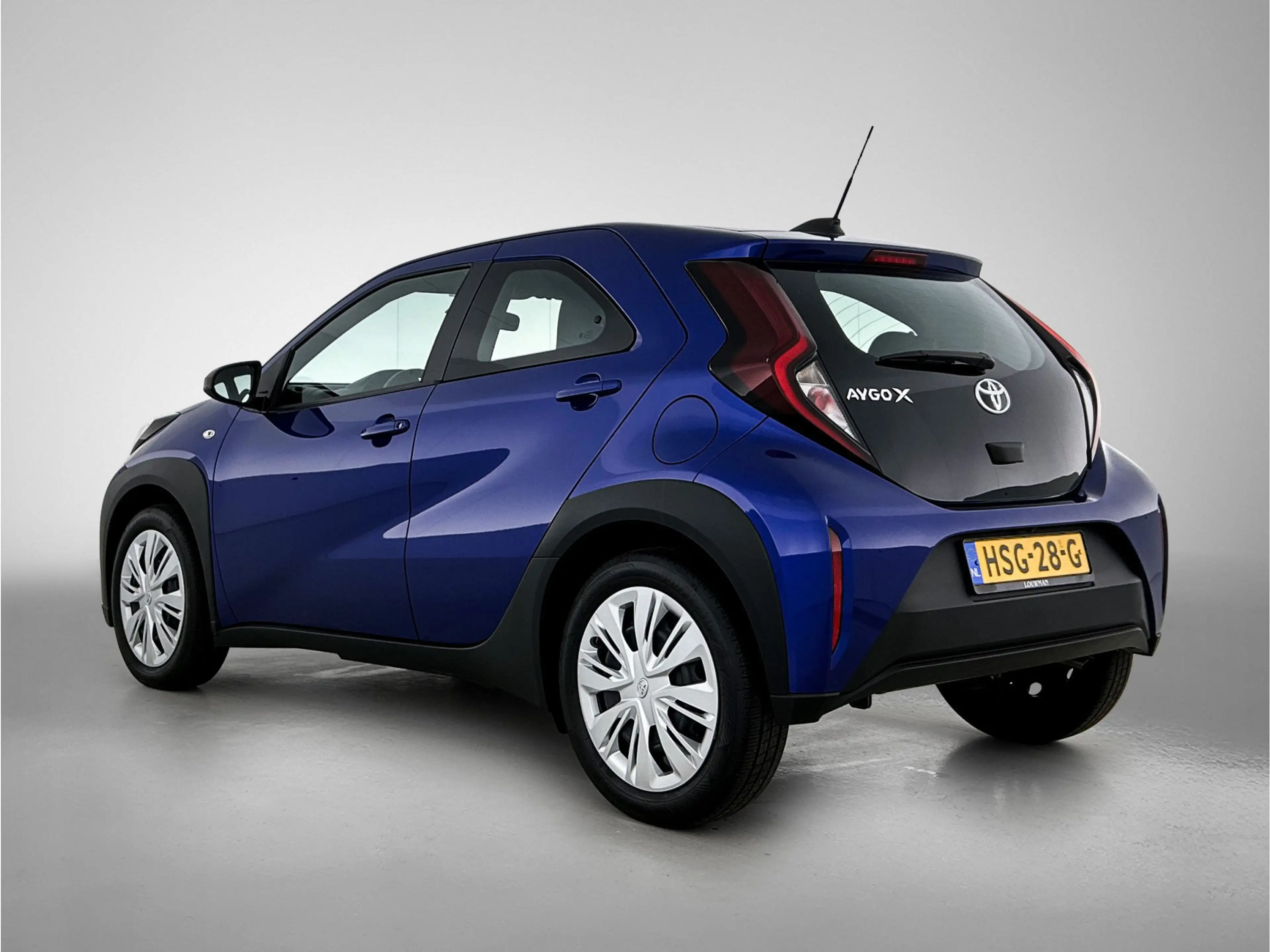 Toyota Aygo X 1.0 VVT-i MT Play BTW voertuig | Dealer onderhoude — photo 14