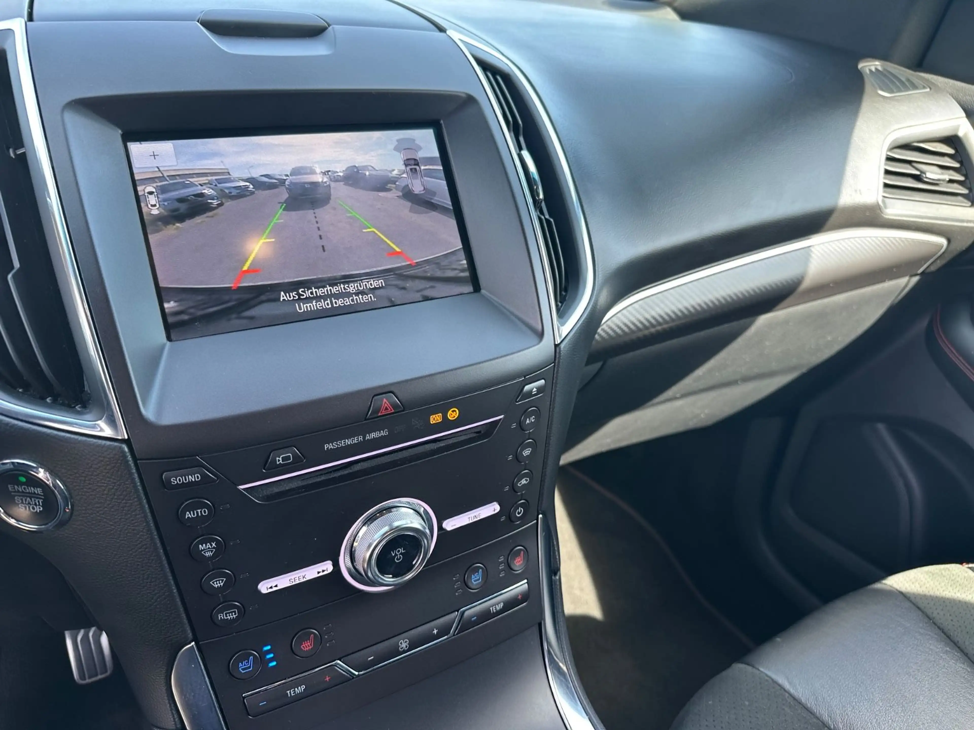 Ford Edge ST-Line 4x4 Standheizung Kamera B&O LED — photo 11