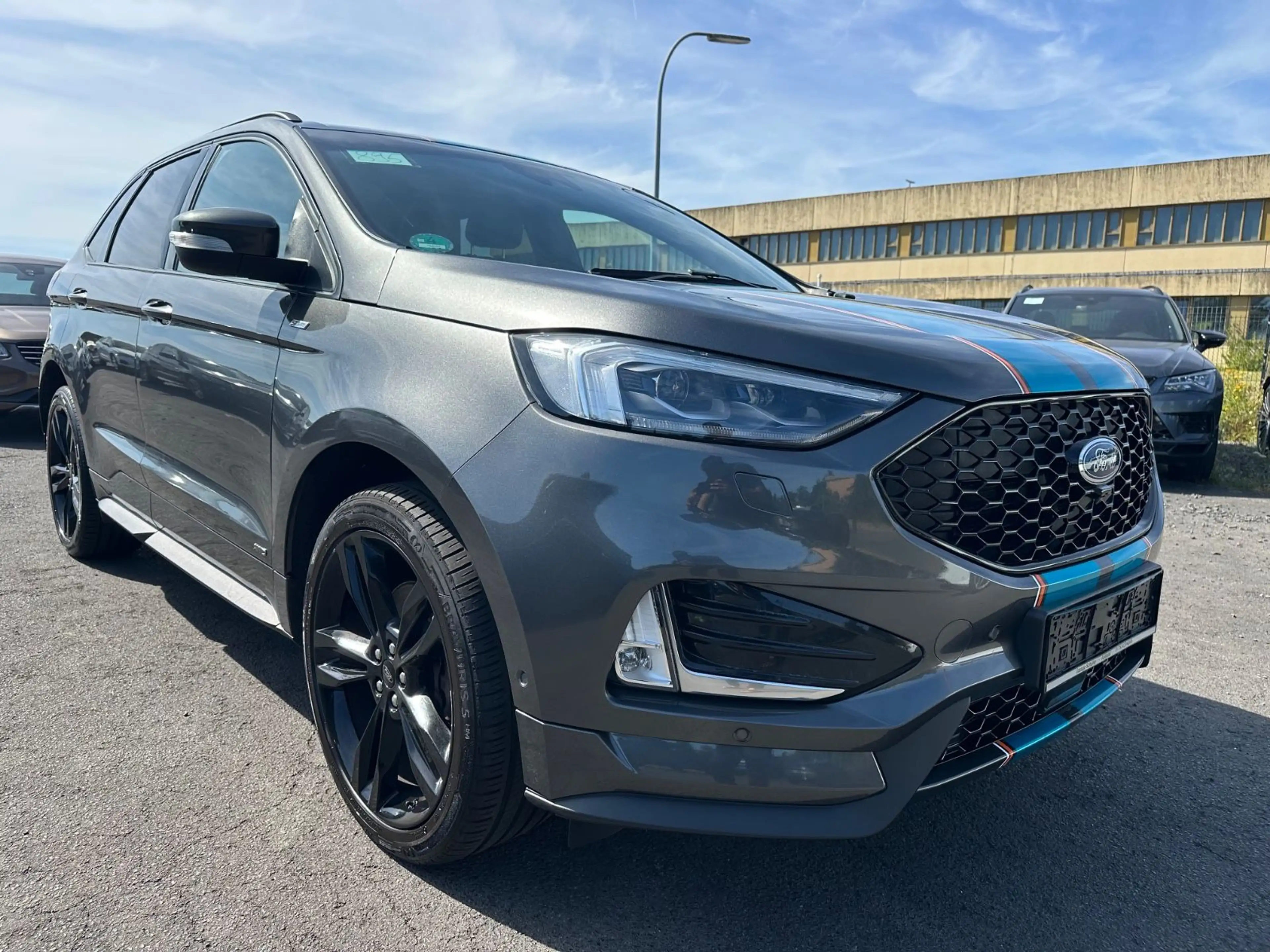 Ford Edge ST-Line 4x4 Standheizung Kamera B&O LED — photo 3