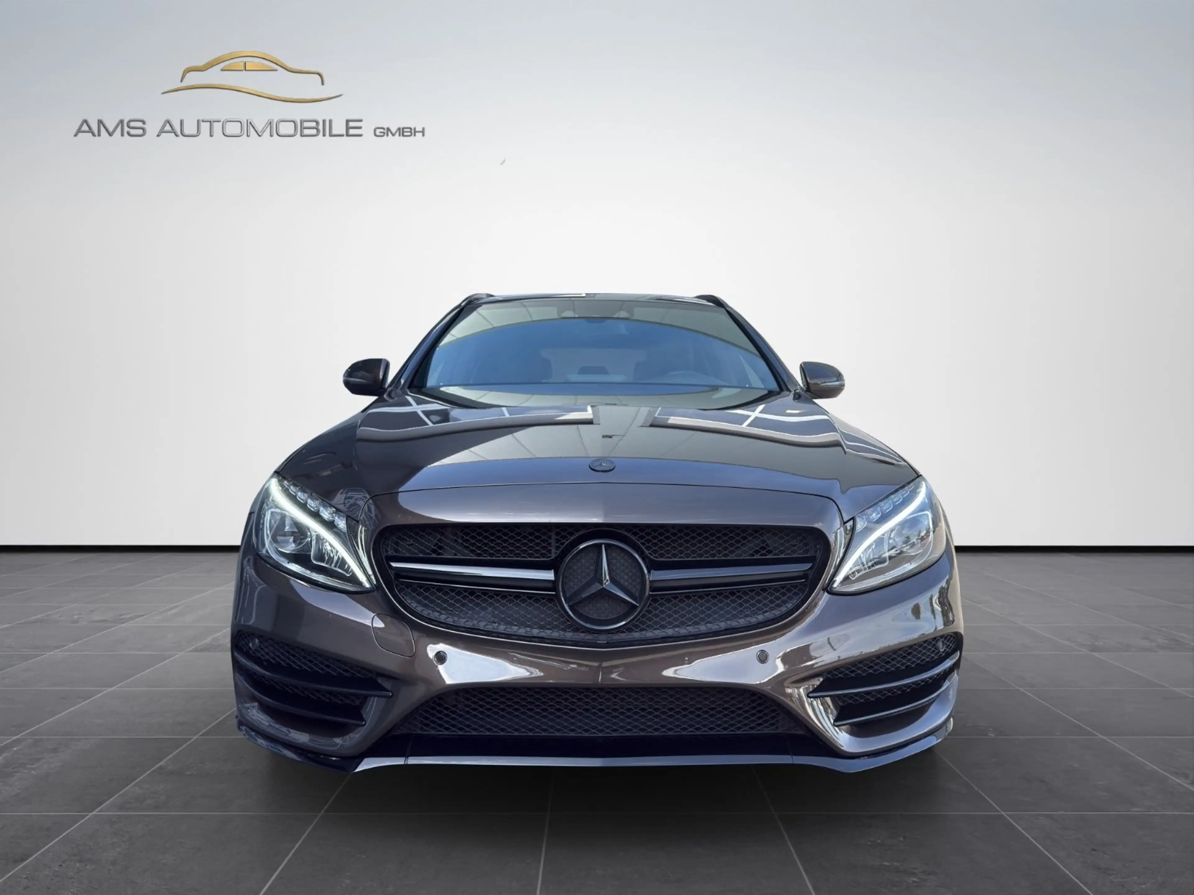 Mercedes-Benz C 180 CGI*AMG*LED*HEADUP*TOTWINKEL*CARPLAY*LEDER* — photo 3