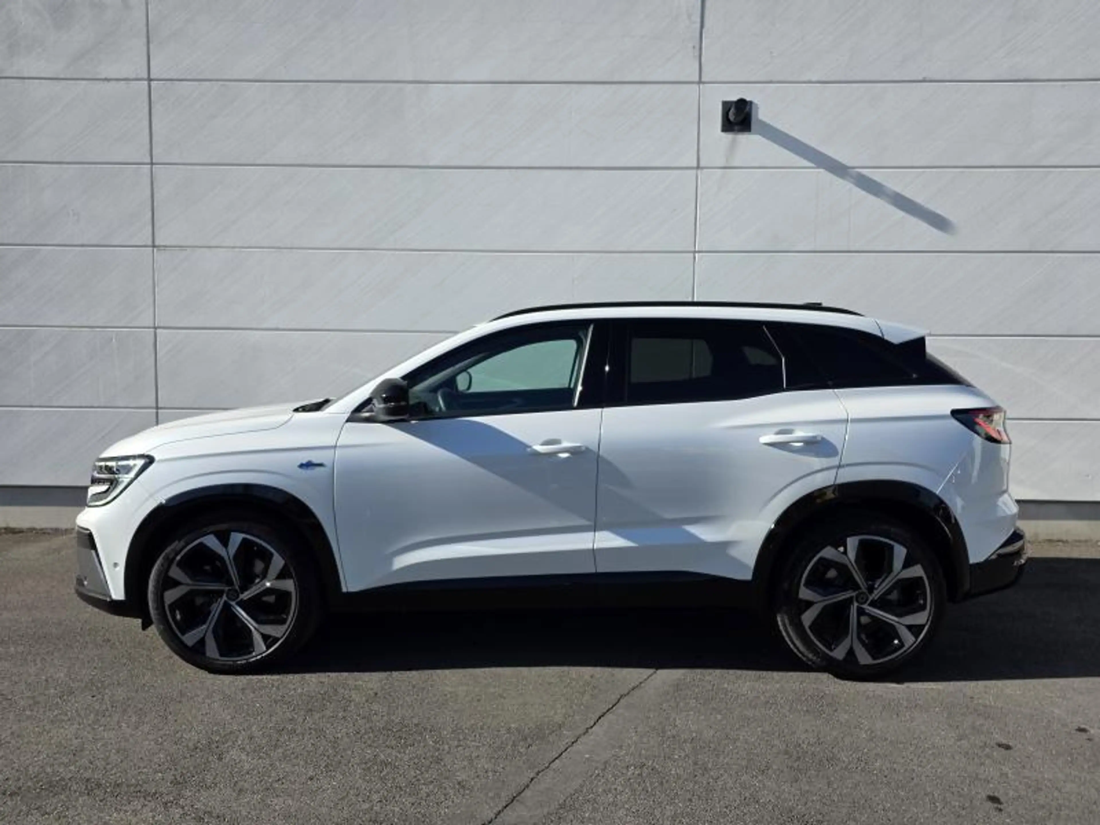 Renault Austral Esprit Alpine E-Tech Hybrid — photo 8